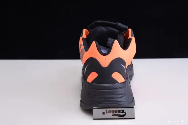Adidas Boost FV3258 Orange MNVN 700 Yeezy 0608